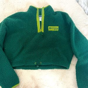 Champion cropped fleece pullover